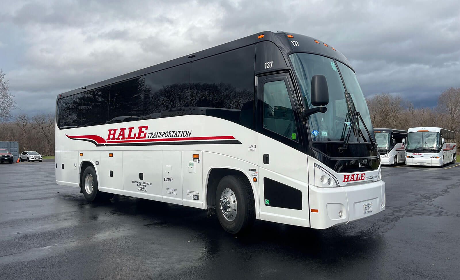 38 passenger motorcoach